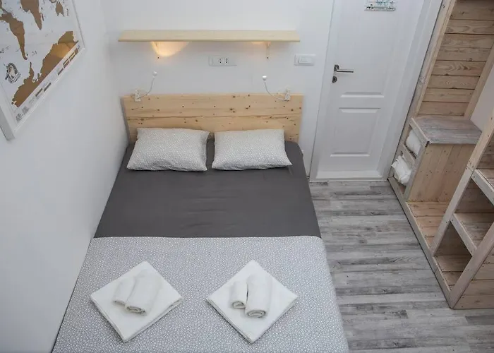 Apartment Cozy Overlooking Downtown *